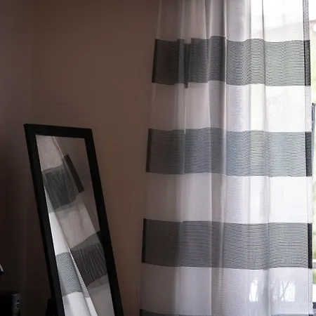 Apartment Laubennest 3 Merano