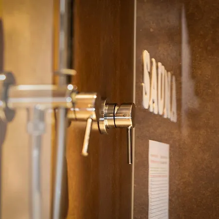 Apartment Laubennest 3 Merano