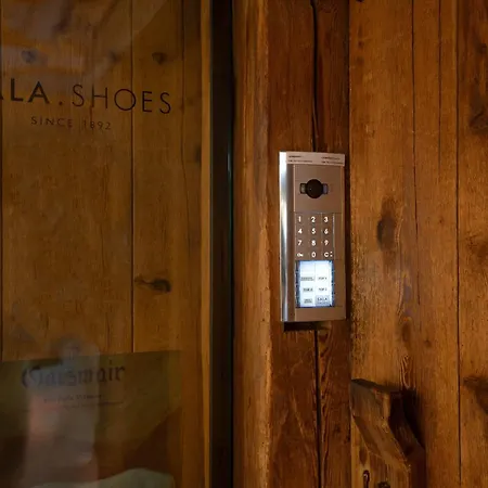 Laubennest 3 Apartment Meran