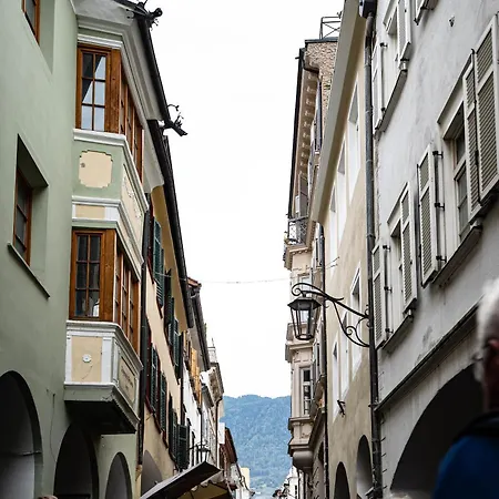 Laubennest 3 * Merano